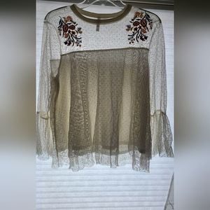 Lace embroidered top